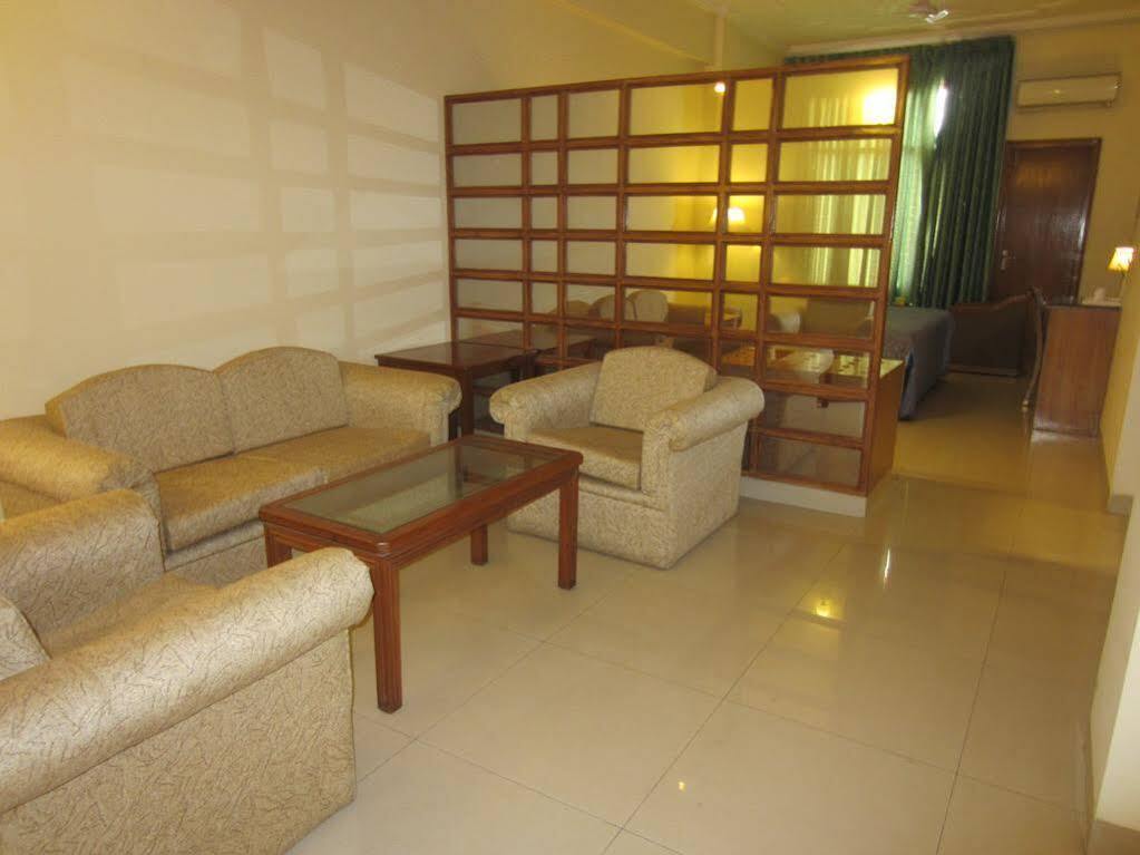 Classic Residency Haridwār Exterior foto